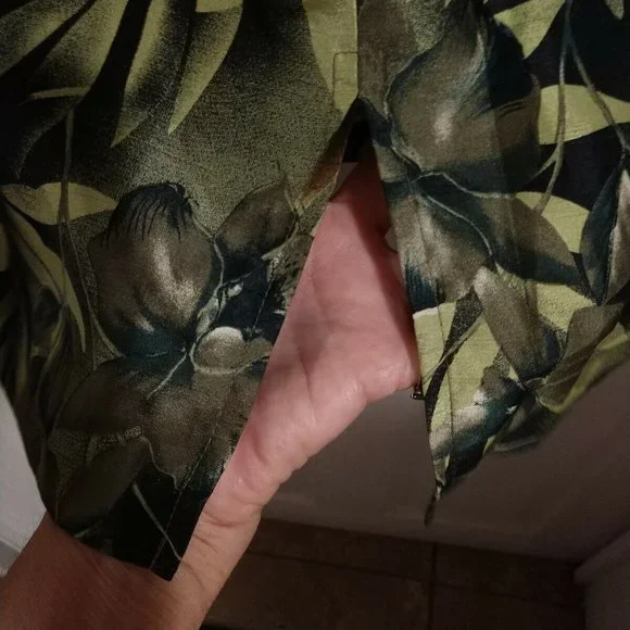 🪴🌿🌱 Scarlett Women's Dress Green on Black with a hint of Brown Size 12 - Picture 6 of 12